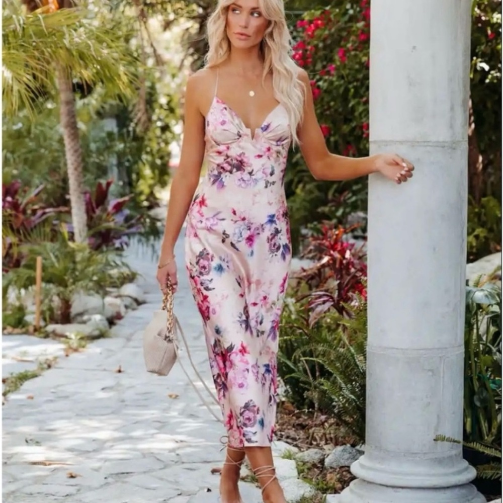 🆕 Floral Slip Dress